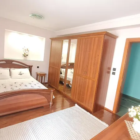 Big Flat Apartment Pogradec Exterior photo